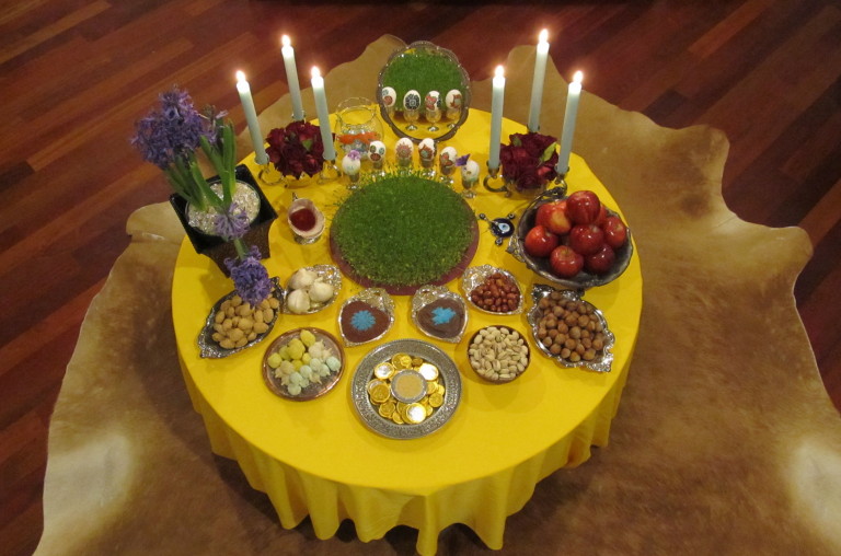 Norouz table